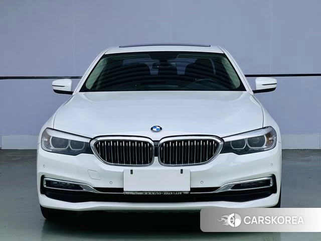 BMW 5 series id 3888949 из Китая 13