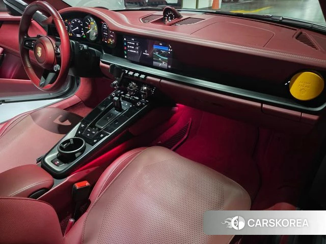 Porsche 911(992) id 4560909 из Кореи 10