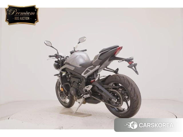 Triumph STREET TRIPLE R id 4334476 из Японии 8