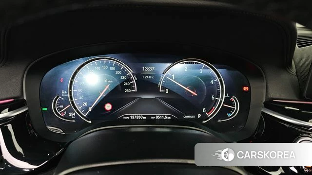 BMW 5 Series (G30) id 4435778 из Кореи 18