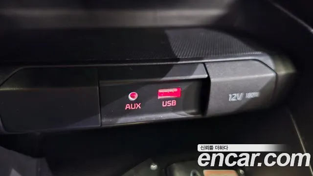 Kia Stonic id 2654514 из Кореи 18