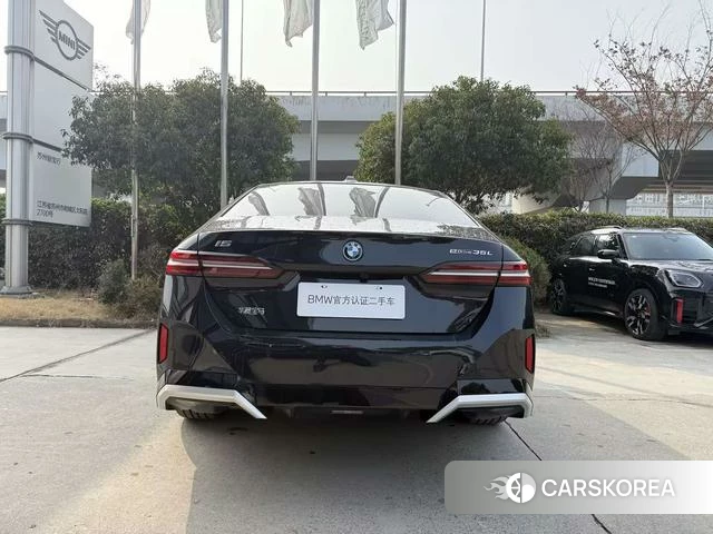 BMW i5 id 3908228 из Китая 13