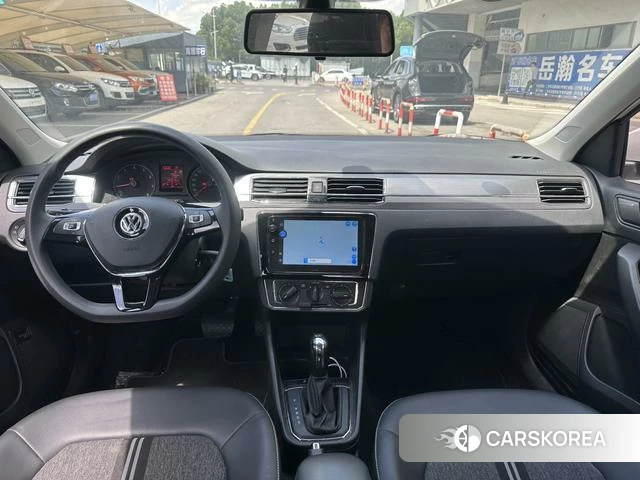 Volkswagen Santana id 4336114 из Китая 12