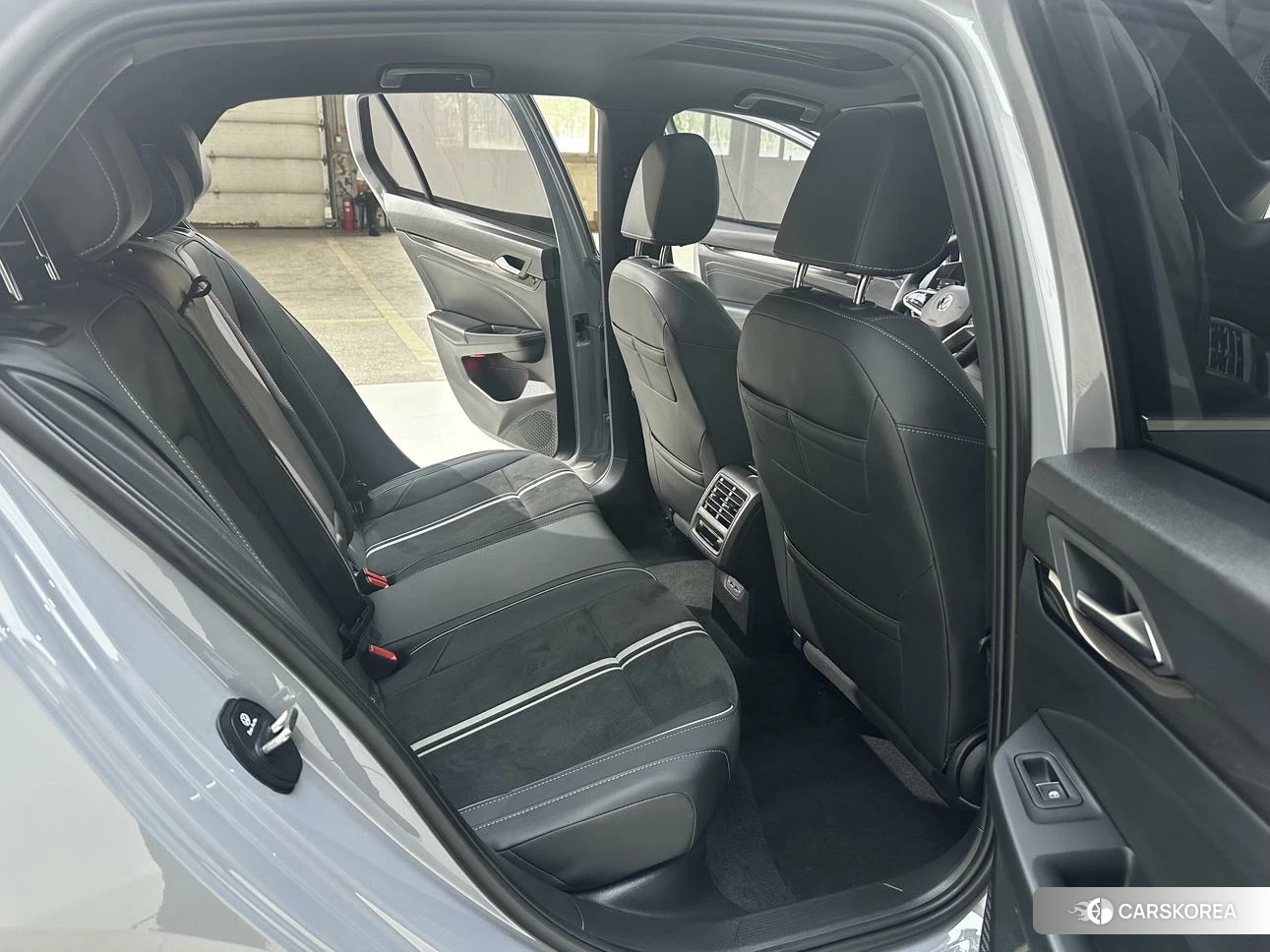 Volkswagen Golf id 4512673 из Китая 26