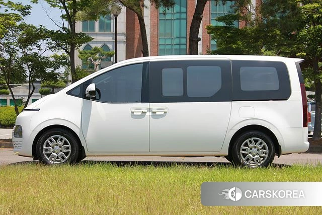 Hyundai Staria id 4454875 из Кореи 13