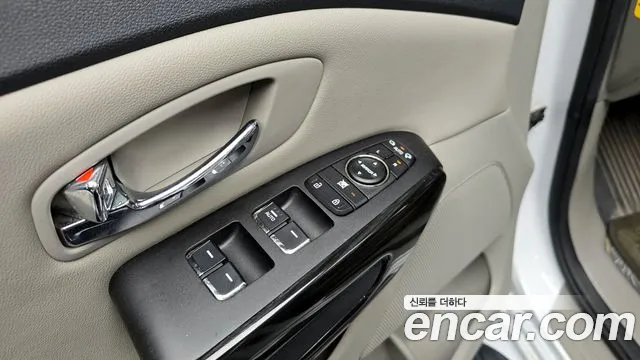 Kia The New Carnival id 2763790 из Кореи 18