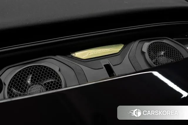 Porsche 911(992) id 3769861 из Кореи 8