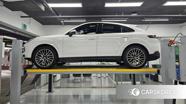 Porsche Cayenne (PO536) id 4335461 из Кореи 11
