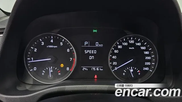 Hyundai Avante AD id 2850838 из Кореи 18