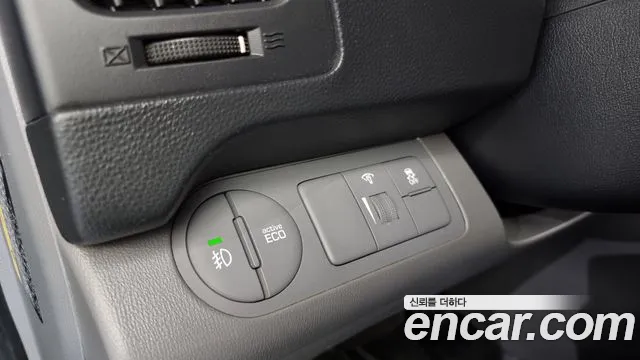 Hyundai The New Grand Starex id 2573326 из Кореи 18