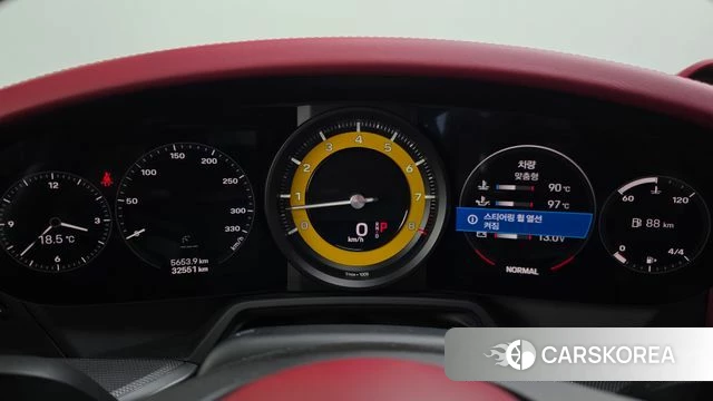 Porsche 911(992) id 4284839 из Кореи 18