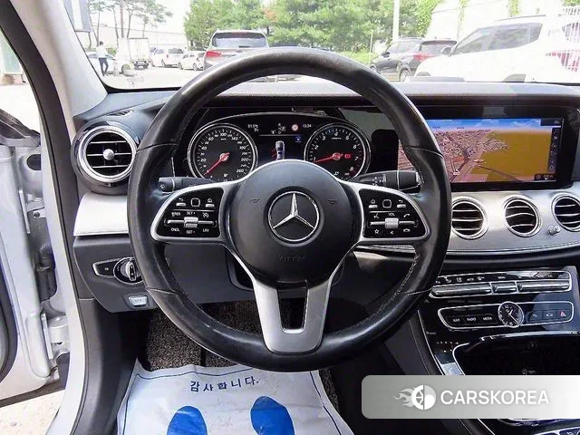 Mercedes-Benz E-Class W213 id 3076798 из Кореи 18