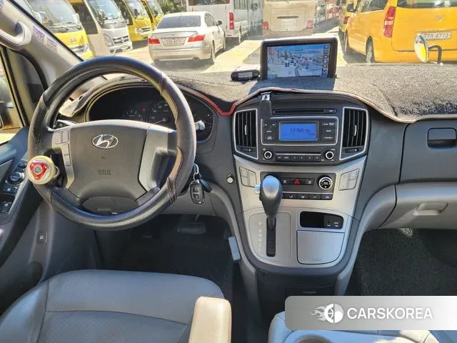 Hyundai The New Grand Starex id 3423449 из Кореи 9