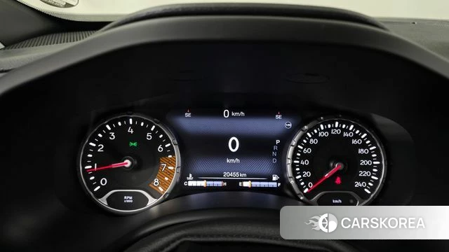 Jeep Renegade id 4763333 из Кореи 30