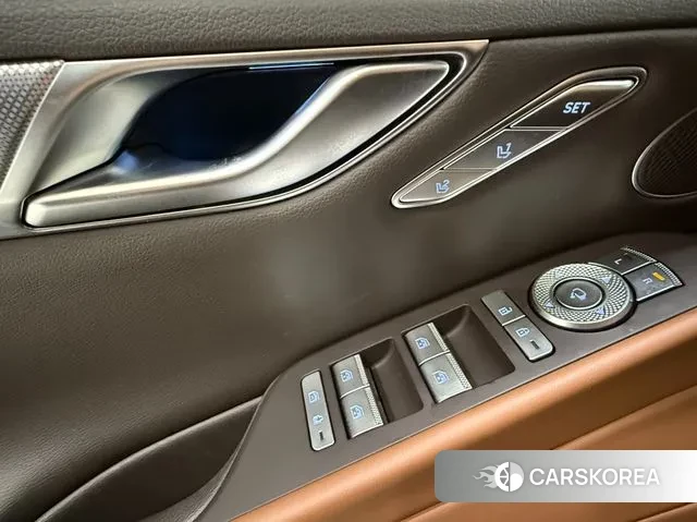 Genesis G80 (RG3) id 3416583 из Кореи 18