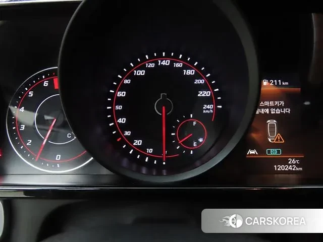 Hyundai Avante (CN7) id 3318613 из Кореи 17