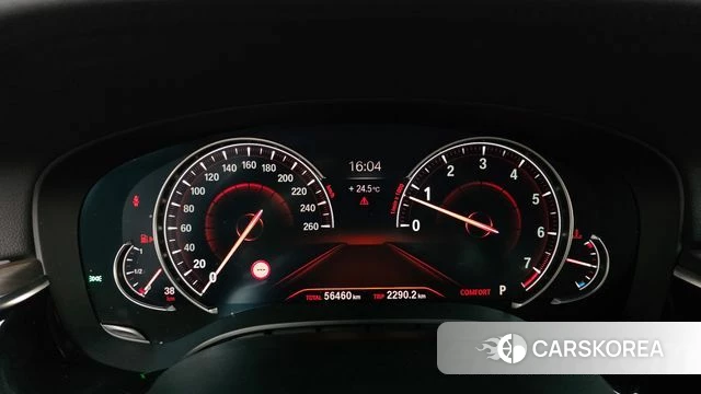 BMW 5 Series (G30) id 4465687 из Кореи 31