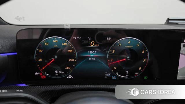 Mercedes-Benz A-Class W177 id 4881179 из Кореи 31