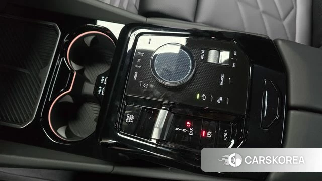 BMW 5 Series (G60) id 4527521 из Кореи 30