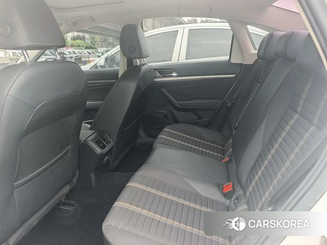 Volkswagen Lavida id 4399842 из Китая 10
