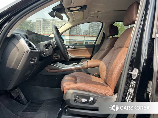BMW X7 id 4275691 из Китая 14
