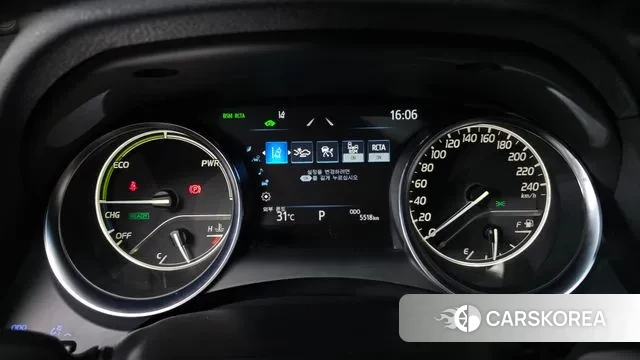 Toyota Camry (XV70) id 3103906 из Кореи 18