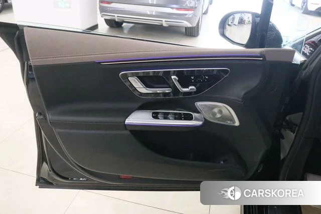 Mercedes-Benz EQE id 4271706 из Китая 17