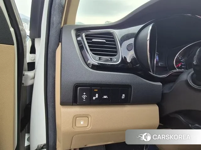 Kia The New Carnival id 3666258 из Кореи 18