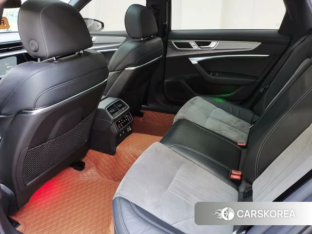 Audi A6L id 4328582 из Китая 22
