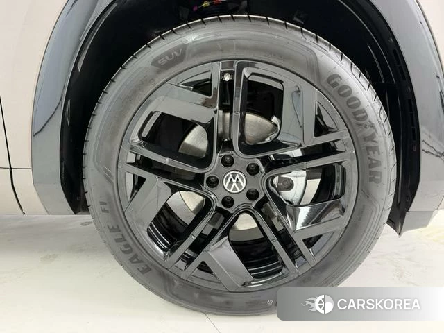 Volkswagen Tourang id 4301541 из Китая 30