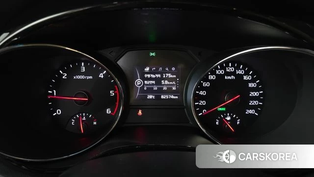 Kia All New Carnival id 4536825 из Кореи 30