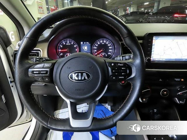 Kia Stonic id 4751279 из Кореи 18