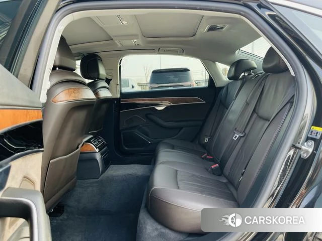 Audi A8 id 4210210 из Китая 20