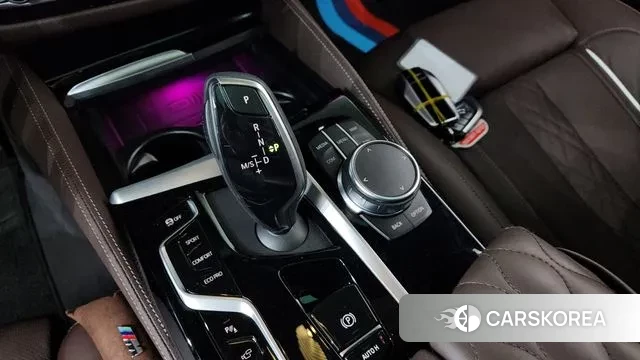 BMW 5 Series (G30) id 3591085 из Кореи 18