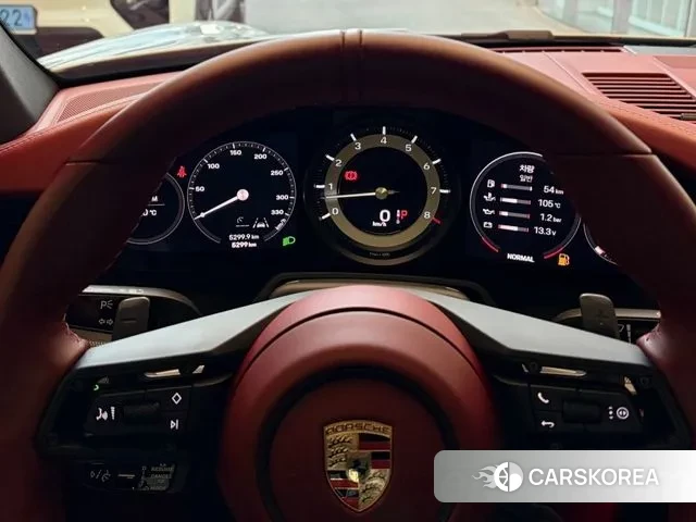 Porsche 911(992) id 3757928 из Кореи 11