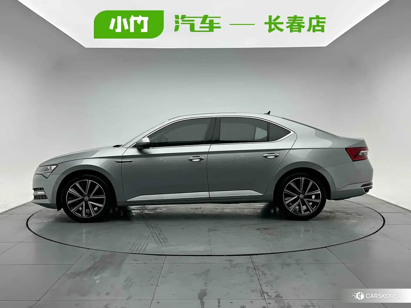 Skoda Superb id 4654468 из Китая 17