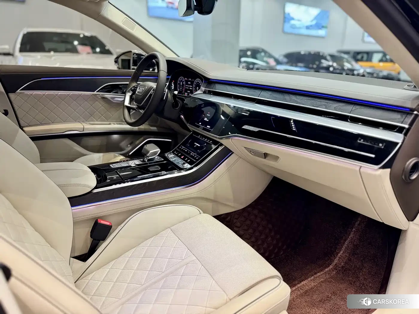 Audi A8 id 4559868 из Китая 19
