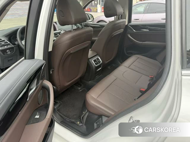 BMW X3 id 3902253 из Китая 8