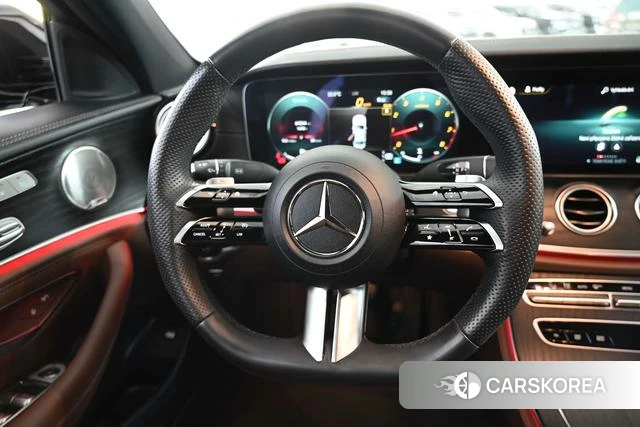 Mercedes-Benz E-class id 4256076 из Китая 28