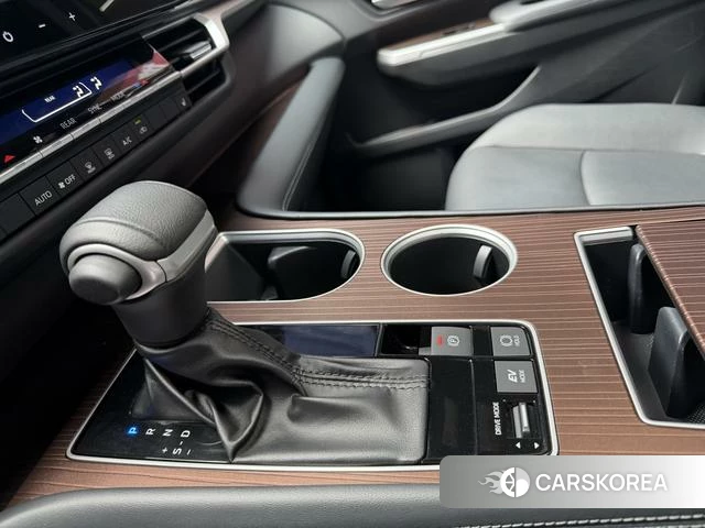 Toyota Saina id 4260773 из Китая 36