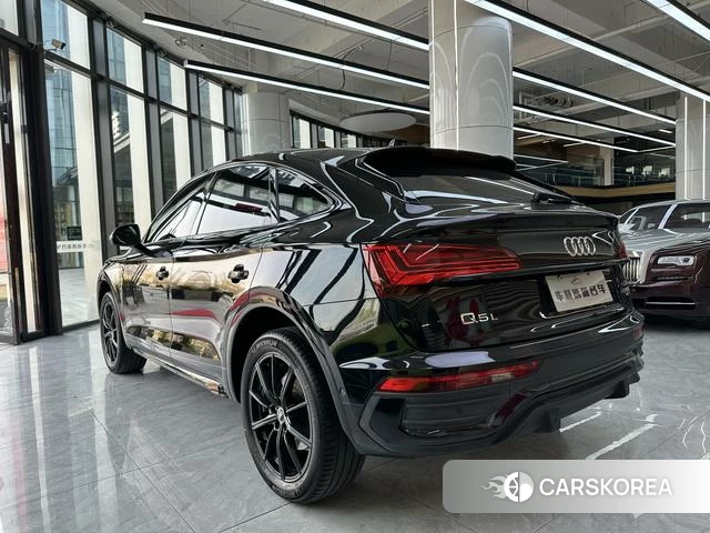 Audi Q5L Sportback id 3895939 из Китая 21