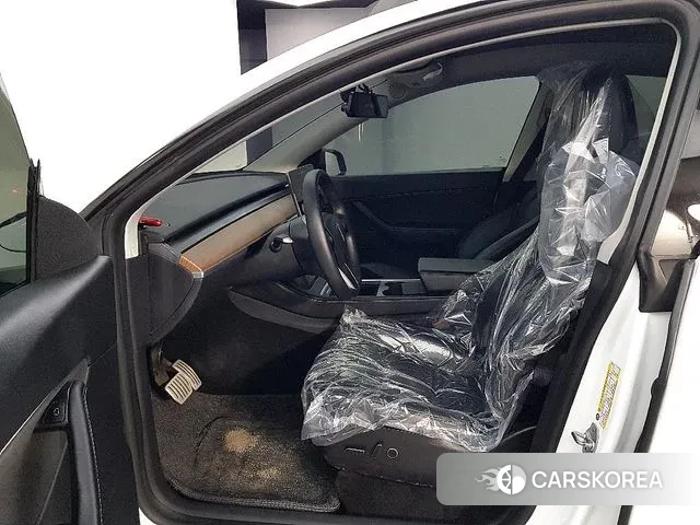 Tesla Model Y id 3458917 из Кореи 18