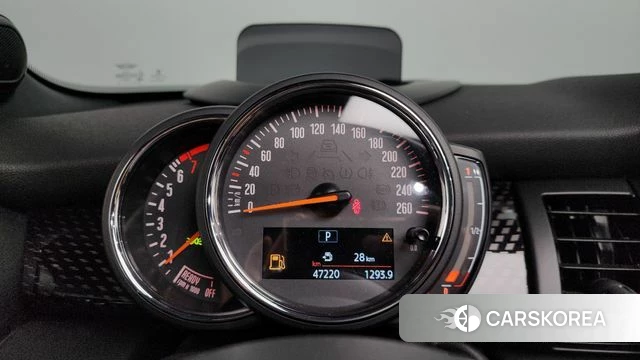Mini Cooper S Convertible id 4417058 из Кореи 28