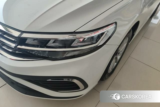 Volkswagen Bora id 3908341 из Китая 15