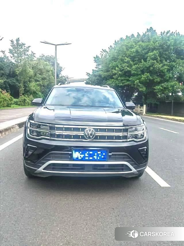 Volkswagen Tourang id 4259750 из Китая 9