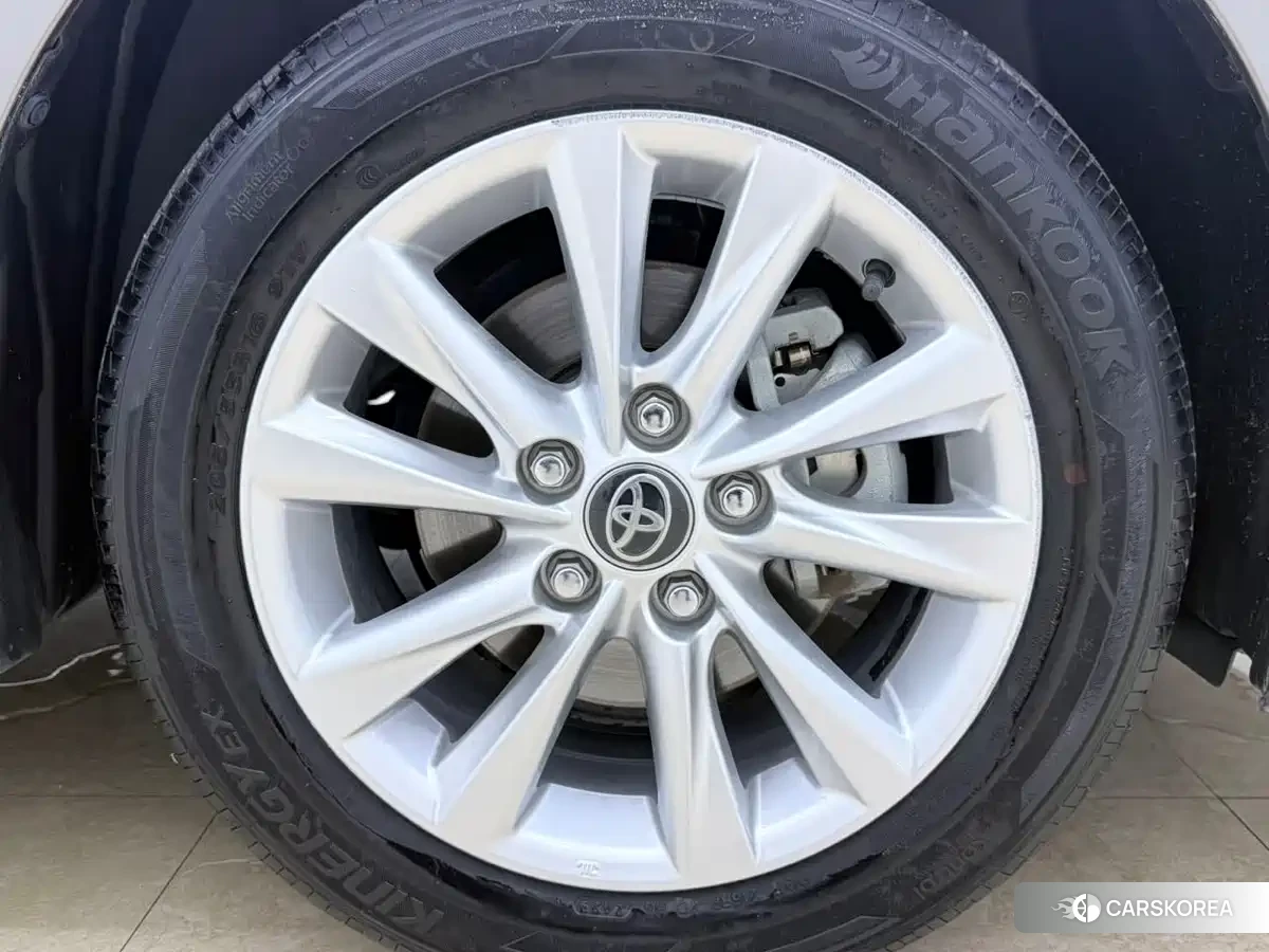 Toyota Corolla id 4548174 из Китая 25