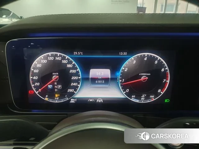 Mercedes-Benz E-Class W213 id 3044990 из Кореи 15