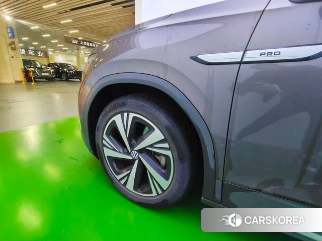 Volkswagen ID.6 CROZZ id 4238395 из Китая 10