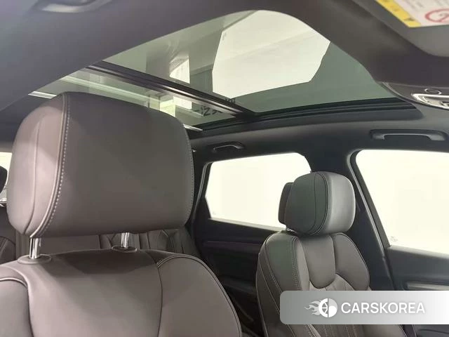 Audi Q5L id 4265914 из Китая 13