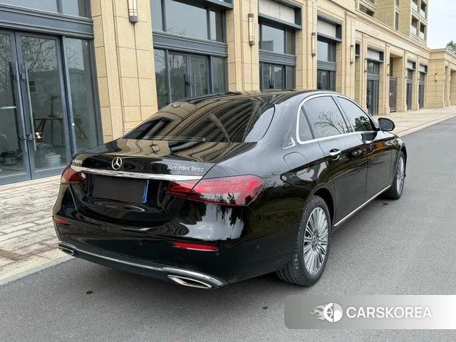 Mercedes-Benz E-class id 4263559 из Китая 8